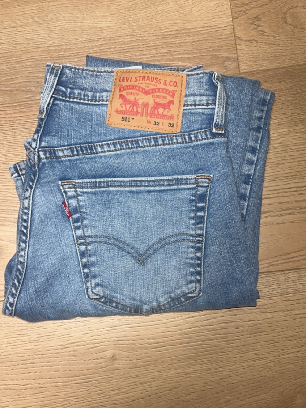 Men’s 511 Levi's Light Blue Denim Jeans with Red Tab 32/32 - Picture 2 of 6